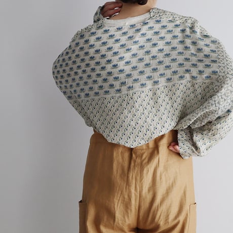 TOWAVASE sarasa silk blouse (ivory)