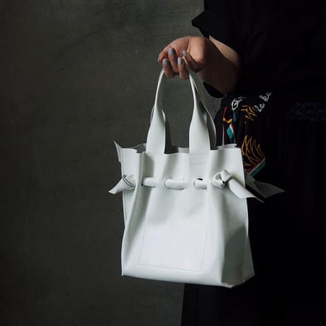 chiihao  square bag white