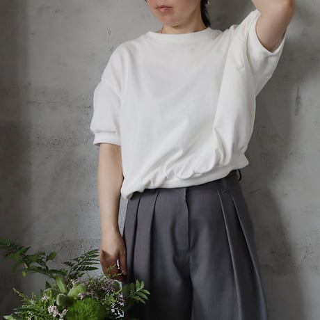 Le pivot halfsleeve sweat (offwhite/black)