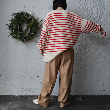 TOWAVASE Basque pullover (ivory x red)