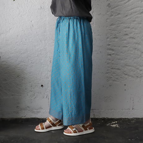 TOWAVASE silk pants Bonbon (blue)