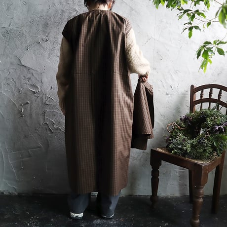 R&D.M.Co- ROBINSON'S check cape coat (dark brown)