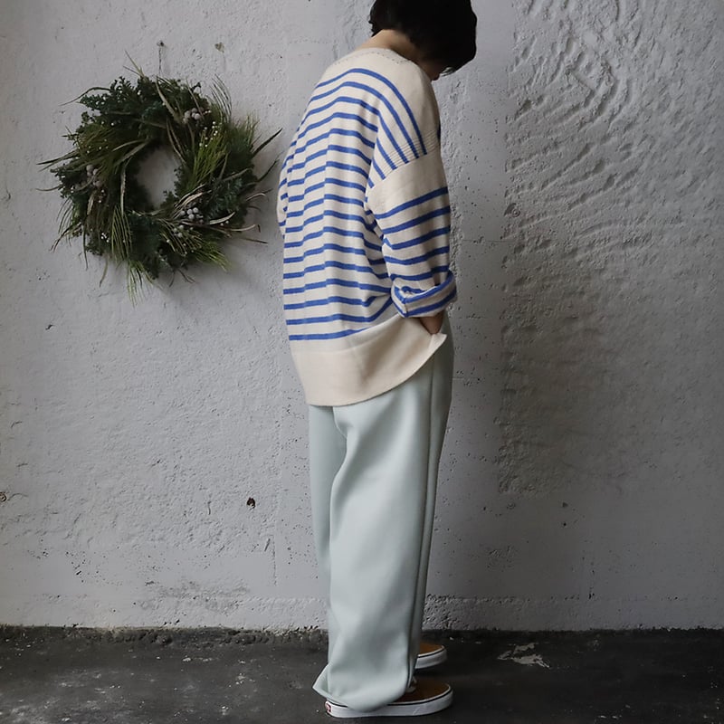 TOWAVASE Basque pullover (ivory x blue) | nii-B