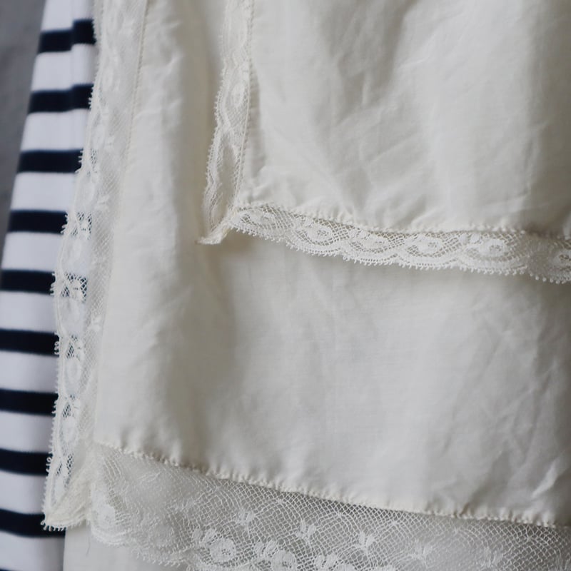 TOWAVASE タブリエ　　Leavers アイボリー TOWAVASE Leavers tablier (ivory) | nii-B | WEBSHOP