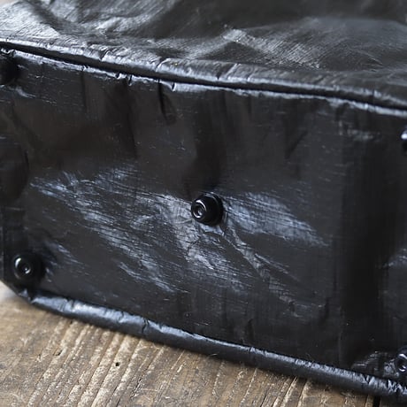 R&D.M.Co- glossary boston bag (black/white)