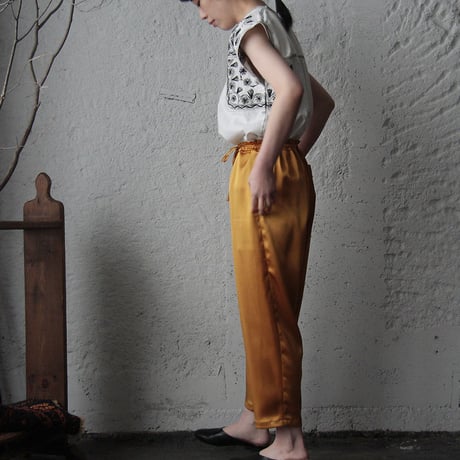 NOTA  satin pants ( mustard)