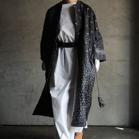 TOWAVASE Aquarelle silk quilt robe