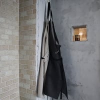 R&D.M.Co-  linen denim apron (flax/black)
