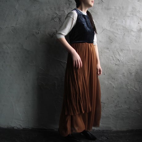 Tabrik no sleeve dress (navy x brown)  