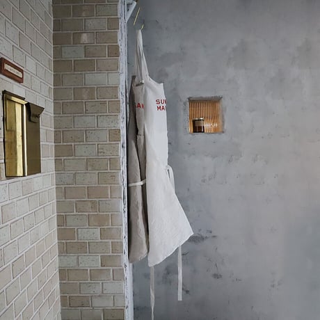 R&D.M.Co-  linen apron (ENGLAND)