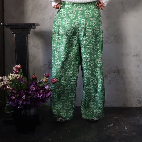 TOWAVASE sarasa silk pants charlotte (mossgreen)