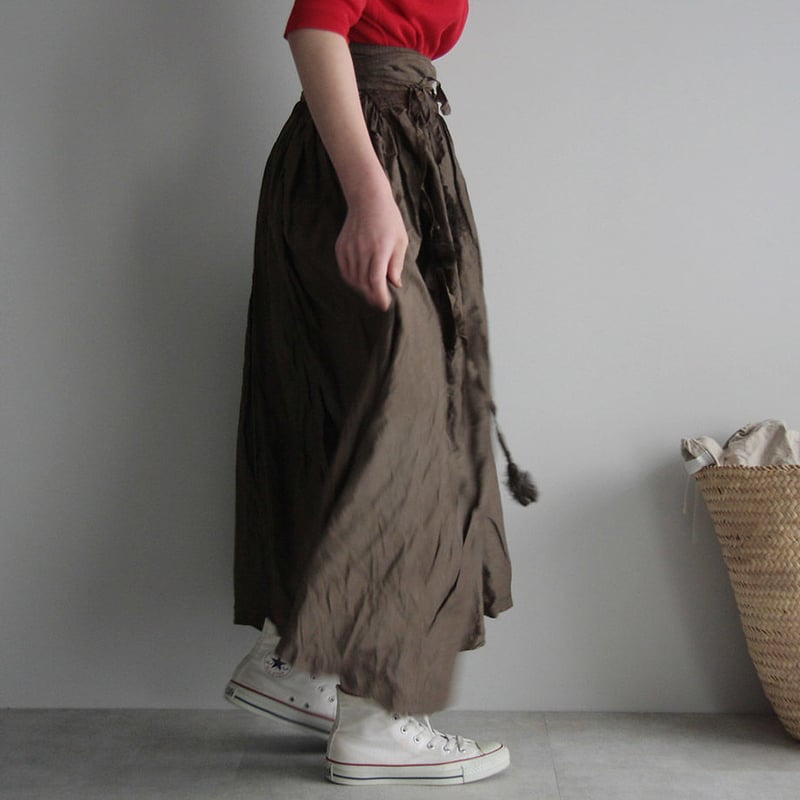 Tabrik gathered skirt (doro-zome) | nii-B | WEB