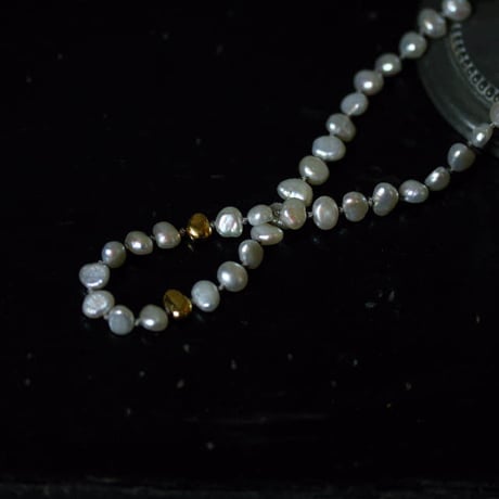 Rubus necklace ( S )