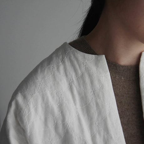 TOWAVASE linen quilt jacket  (white)