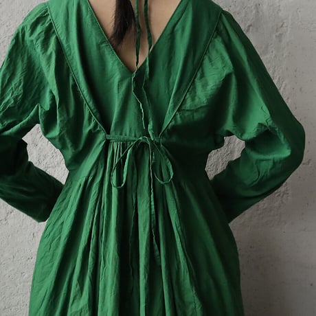 saruche v-button cotton dress (green)