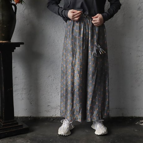 TOWAVASE sarasa silk pants Louis (gray)