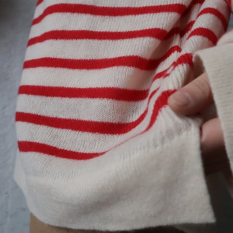 TOWAVASE Basque pullover (ivory x red)