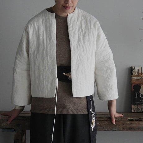 TOWAVASE linen quilt jacket  (white)