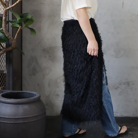 .less wrap skirt (black)