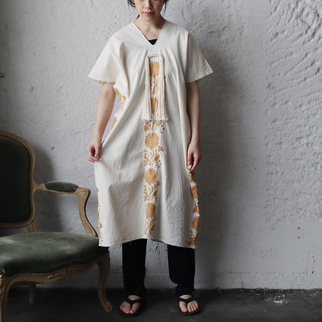 pips hand embroidered dress