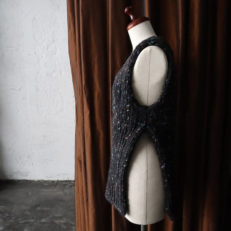 chiihao x nii-B peru vest black mix