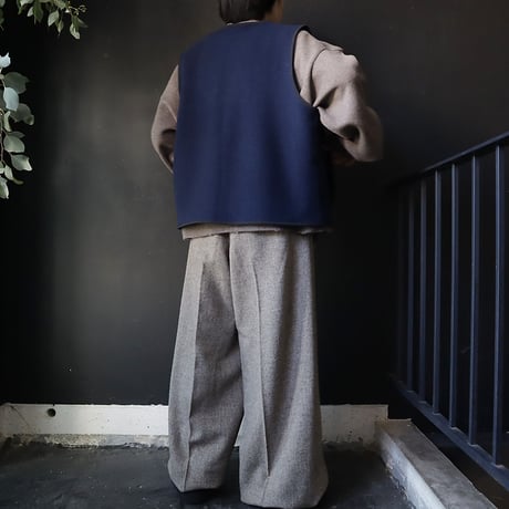 2B wool short gilet (navy)