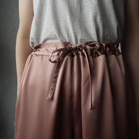 NOTA  satin pants (beige pink)