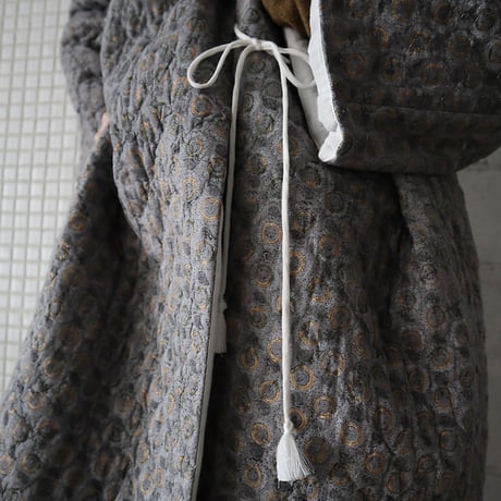 TOWAVASE cotton quilt robe (gray x goldprint)