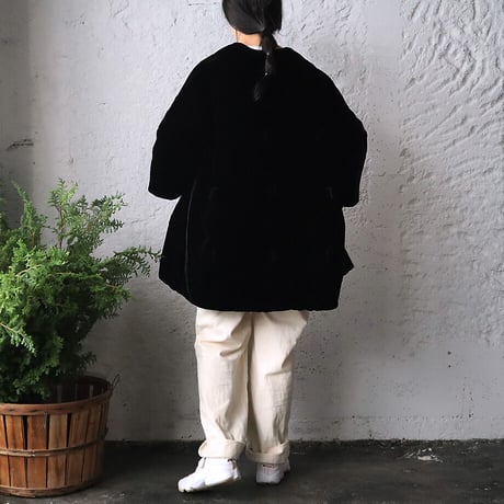 TOWAVASE La zabu long jacket (black)