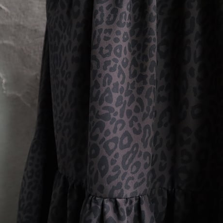 .less leopard tiered skirt