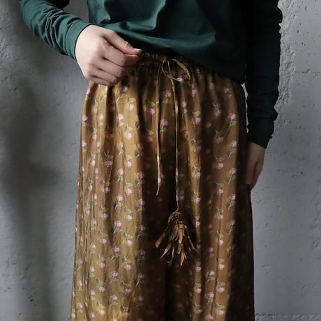 TOWAVASE sarasa silk pants Louis (camel)
