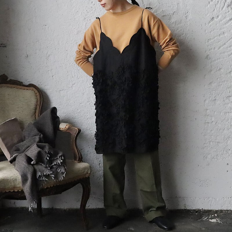 TOWAVASE Anne camisole (black) | nii-B | WEBSHOP 