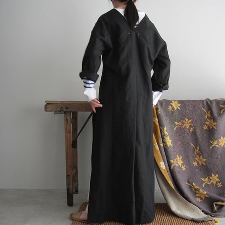 COUNTERPOINT linen dress (black)