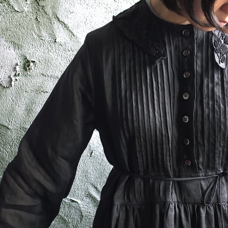 TOWAVASE violette dress (black)