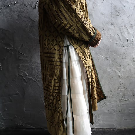 saruche hand cutwork long jacket (dark chai)