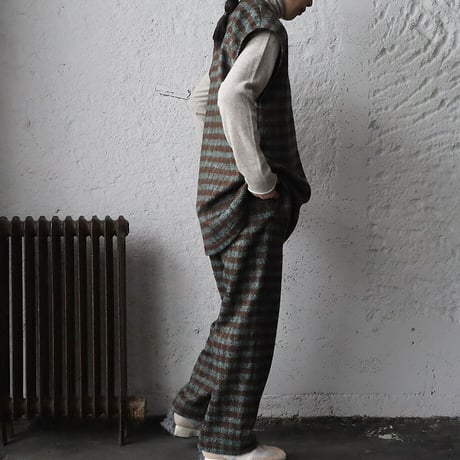 NOTA moodong 2 piece