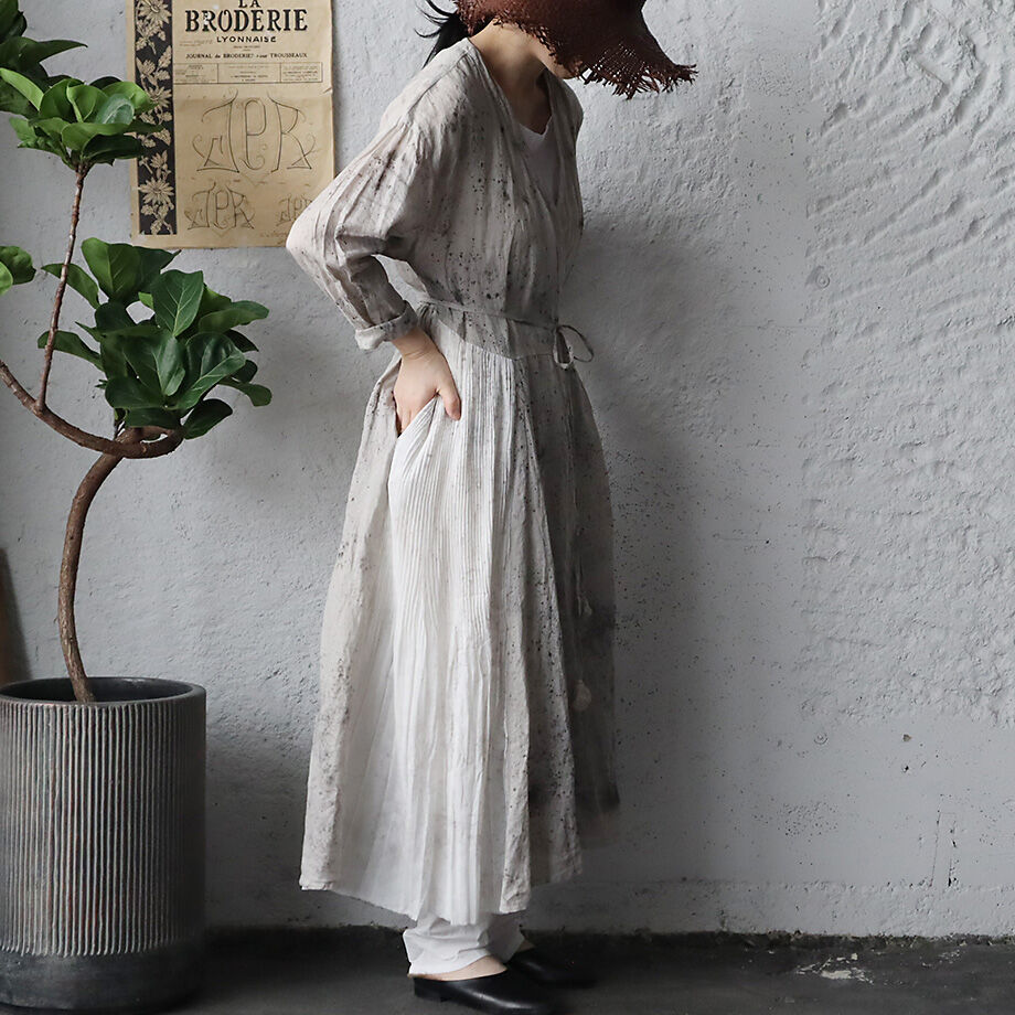 Tabrik cache-coeur dress (zakuro-zome) | nii-B
