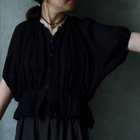 Tabrik linen blouse black