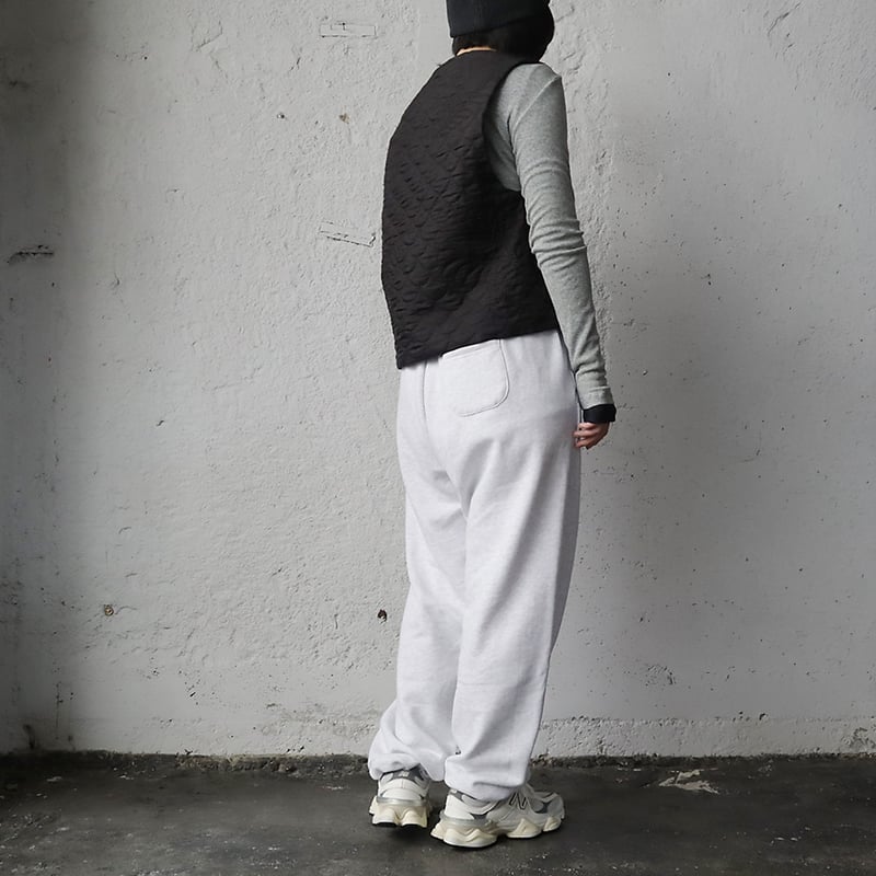 定価8.6万円 TOWAVASE キルトベスト キルティングベスト トワヴァーズ TOWAVASE silk quilt vest (black) | nii-B | WEBSHOP