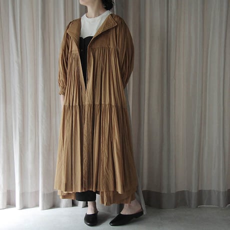 TOWAVASE Artisan dress (camel)