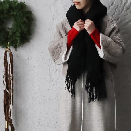 R&D.M.Co-  wool blanket  (offwhite / black)