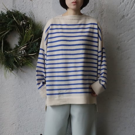 TOWAVASE Basque pullover (ivory x blue)