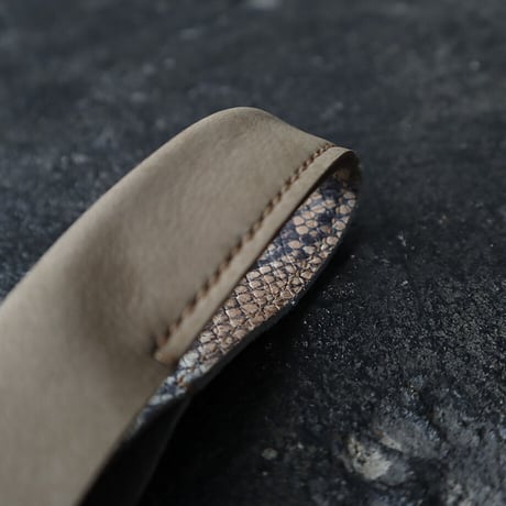 chiihao conveni bag (s) python x greige