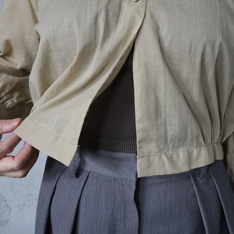R&D.M.Co- peasant sleeve blouse (beige)