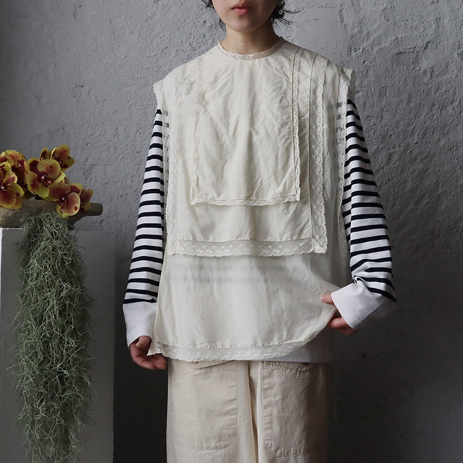 トップス TOWAVASE Leavers tablier ivory 2025 TOWAVASE Leavers tablier (ivory) | nii-B | WEBSHOP