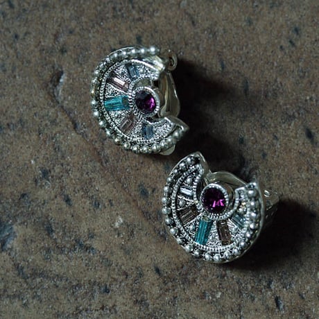 france dead stock earrings horseshoe