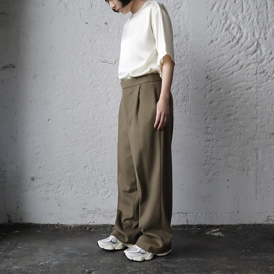 69071804b8793a74cb6d72e6