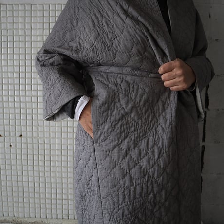 TOWAVASE khadi cotton quilt robe (gray)