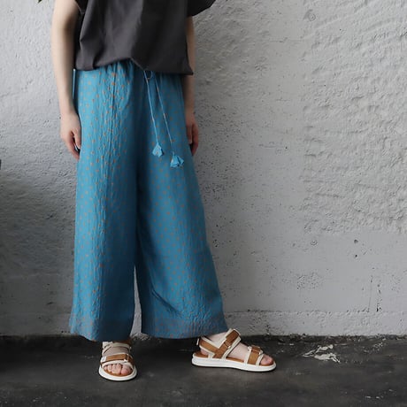 TOWAVASE silk pants Bonbon (blue)