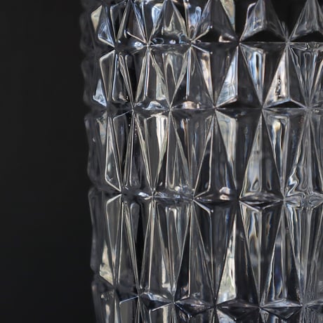 cutting glass flower vase (diamond)